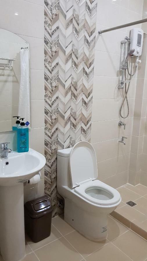 Acrige Apartelle 2-4 Pax Queen @ Heart Of Bogo City Banban 外观 照片