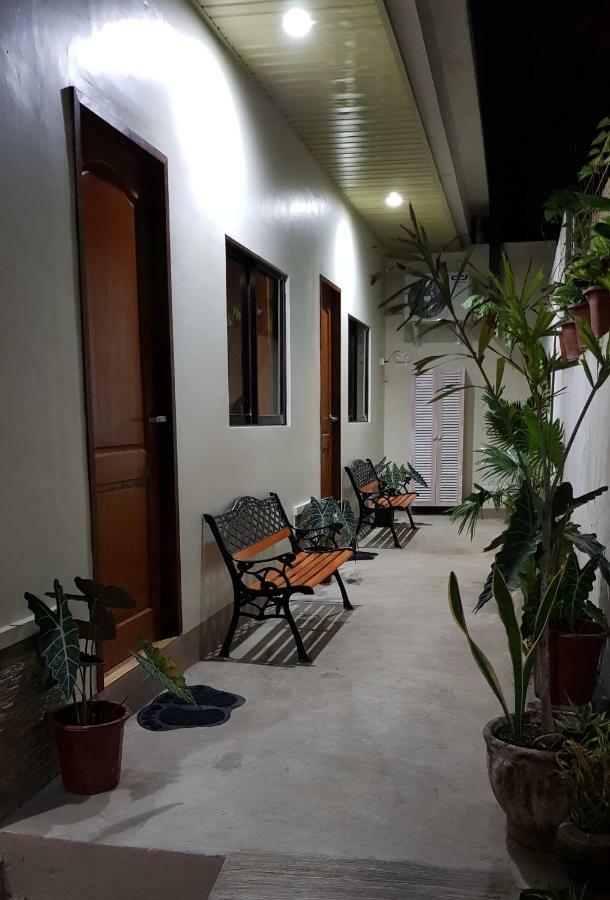 Acrige Apartelle 2-4 Pax Queen @ Heart Of Bogo City Banban 外观 照片